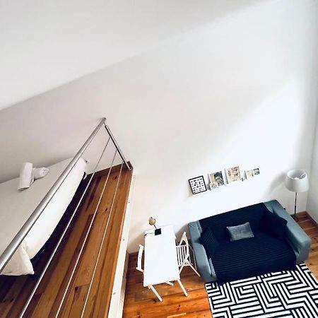 Lisbon Lovely Mezzanino Studio Close To Lx Factory Exterior photo